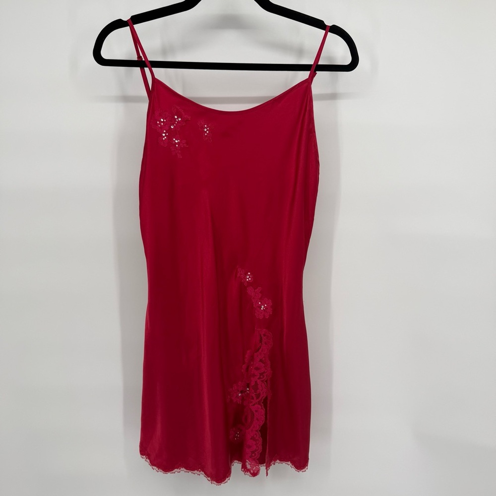 Victoria's Secret Lace Slip Pearl Embroidered Romantic Lingerie Nightgown M